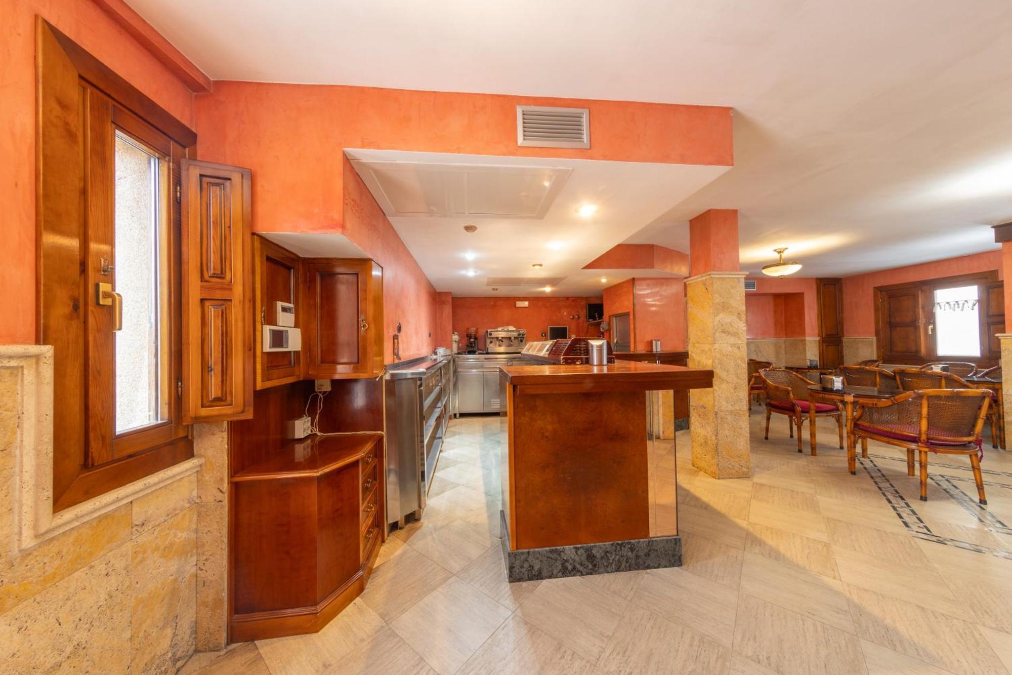 Hostal Sin Recep24H Puerta De La Villa - Pet Friendly & Restaurante Almazan Ngoại thất bức ảnh
